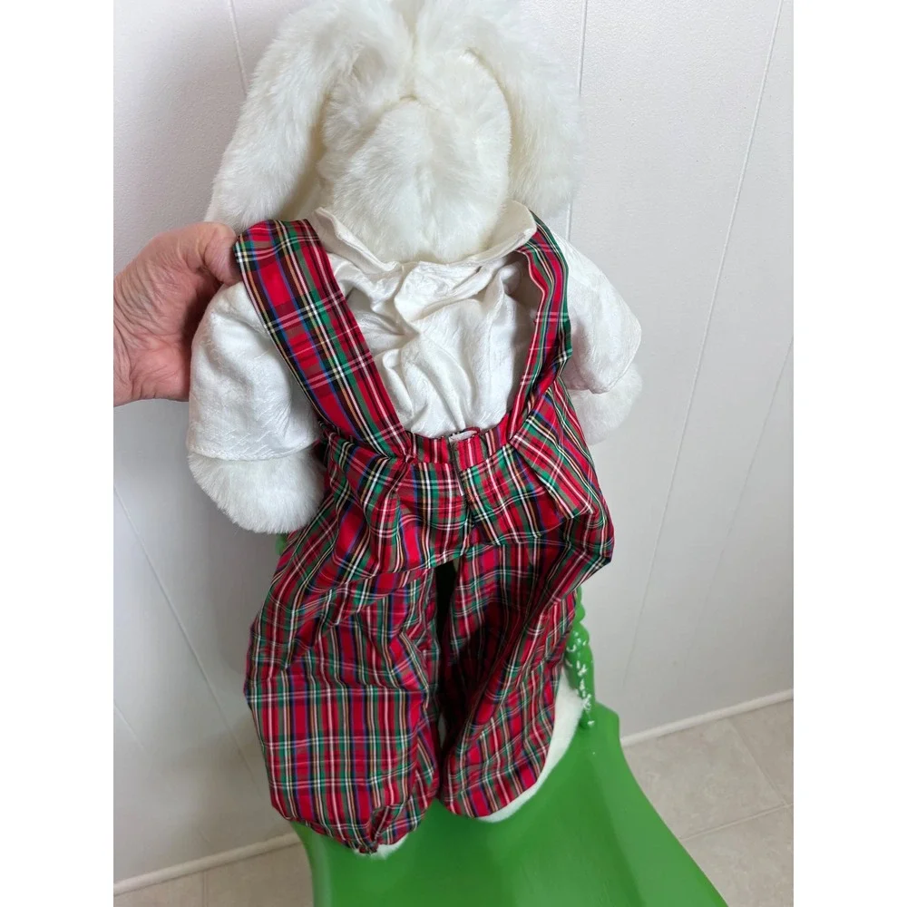 Bunnies by the Bay pristine vintage